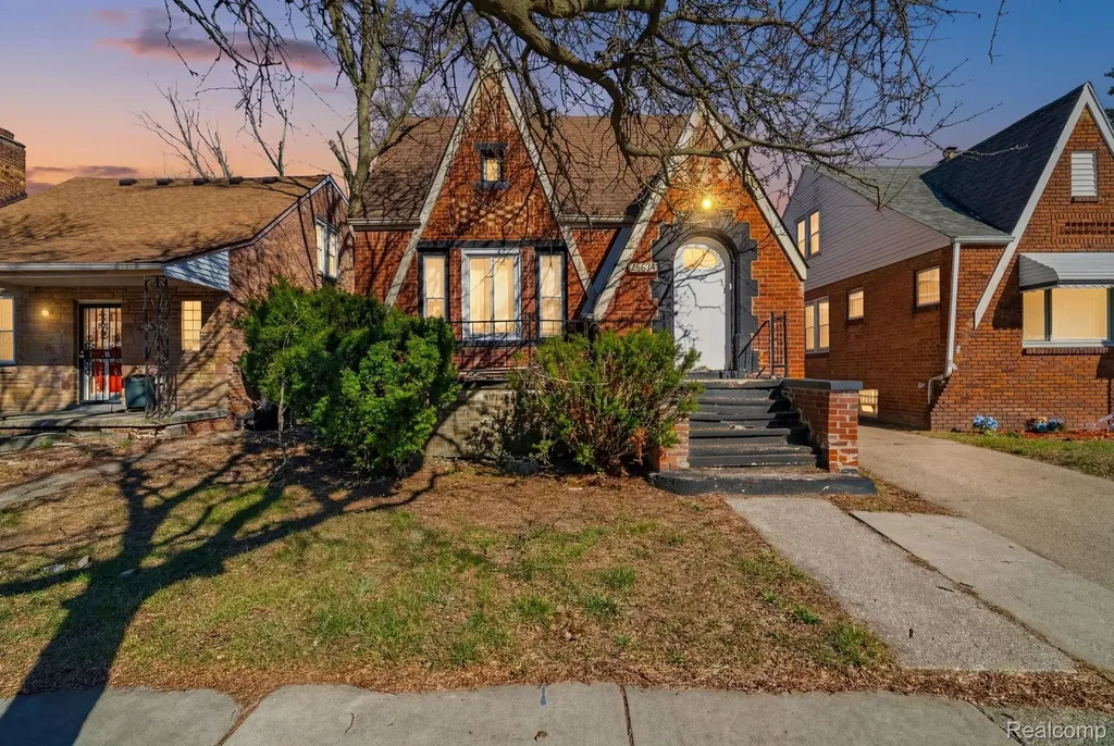 16634 Cruse Street Detroit City MI 48235