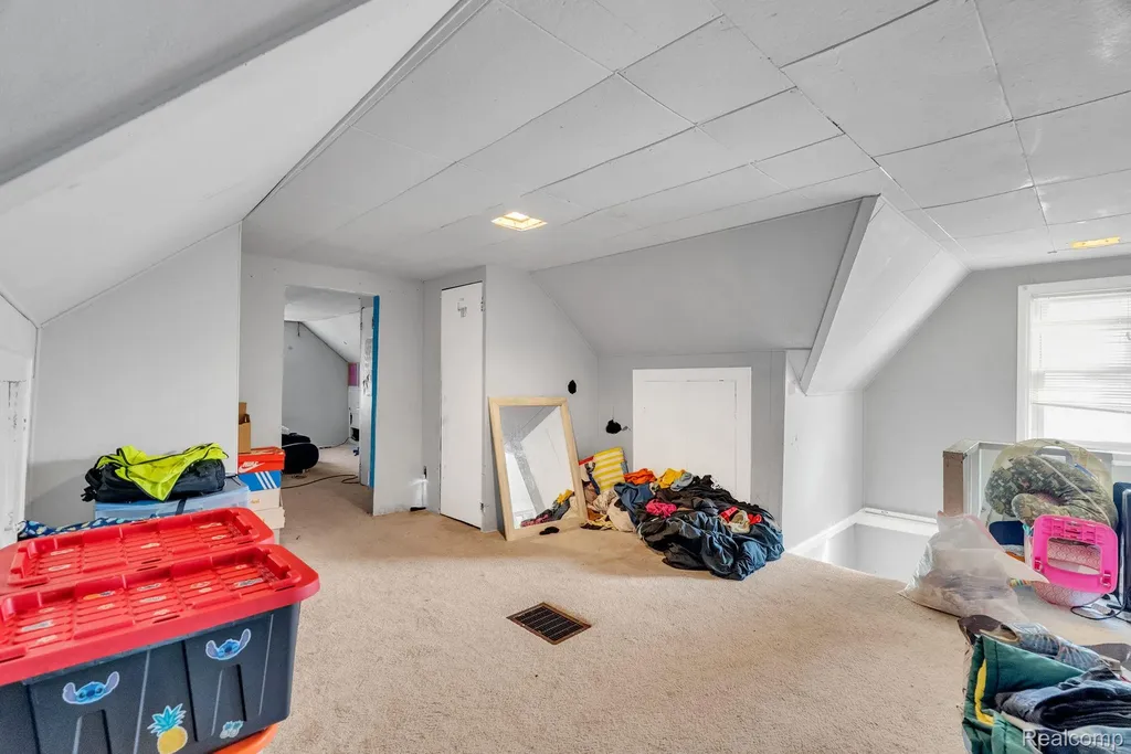 16634 Cruse Street Detroit City MI 48235