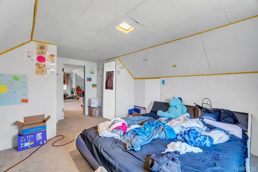 16634 Cruse Street Detroit City MI 48235