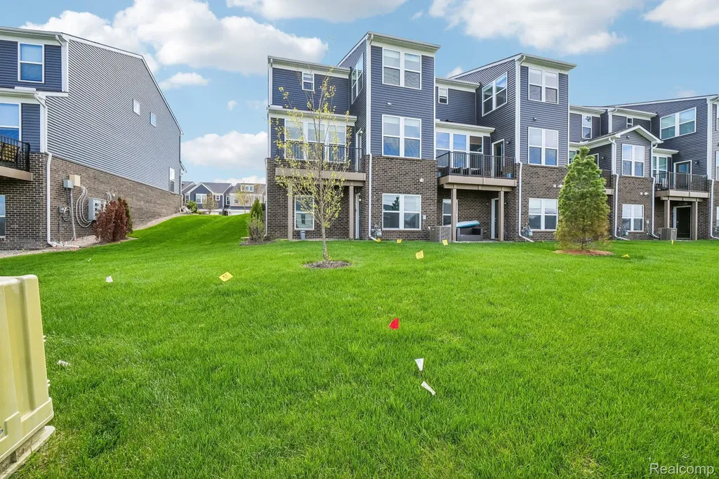 1434 Superior Drive Milford Charter Township MI 48381