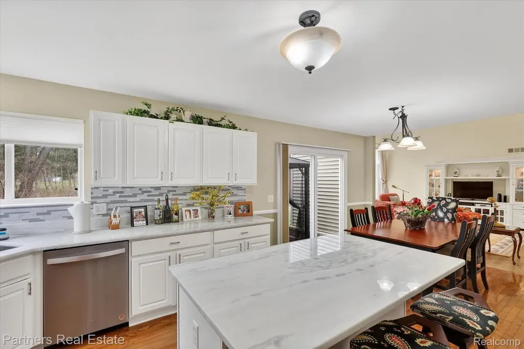 112 Summer Shade Drive Marion Township MI 48843