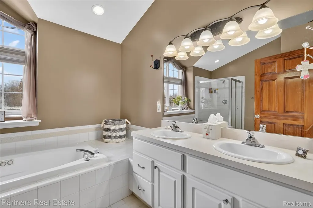 112 Summer Shade Drive Marion Township MI 48843