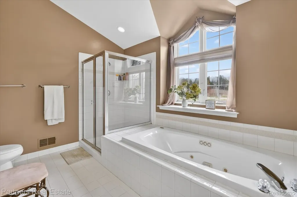 112 Summer Shade Drive Marion Township MI 48843