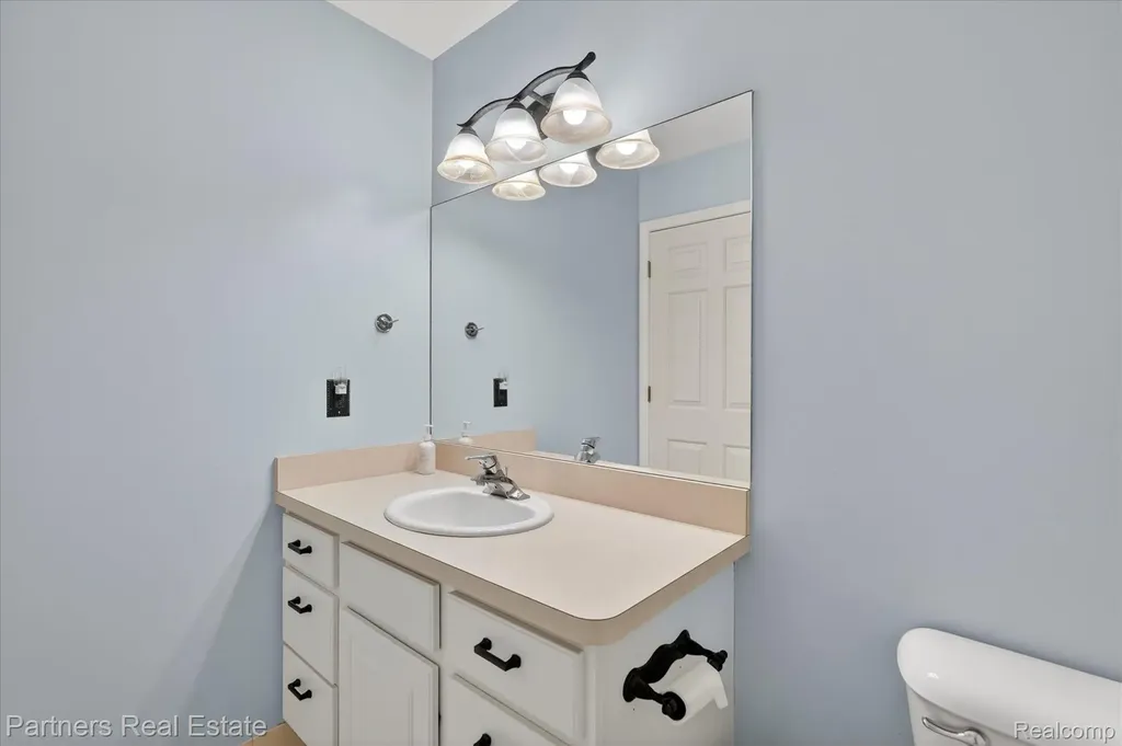 112 Summer Shade Drive Marion Township MI 48843