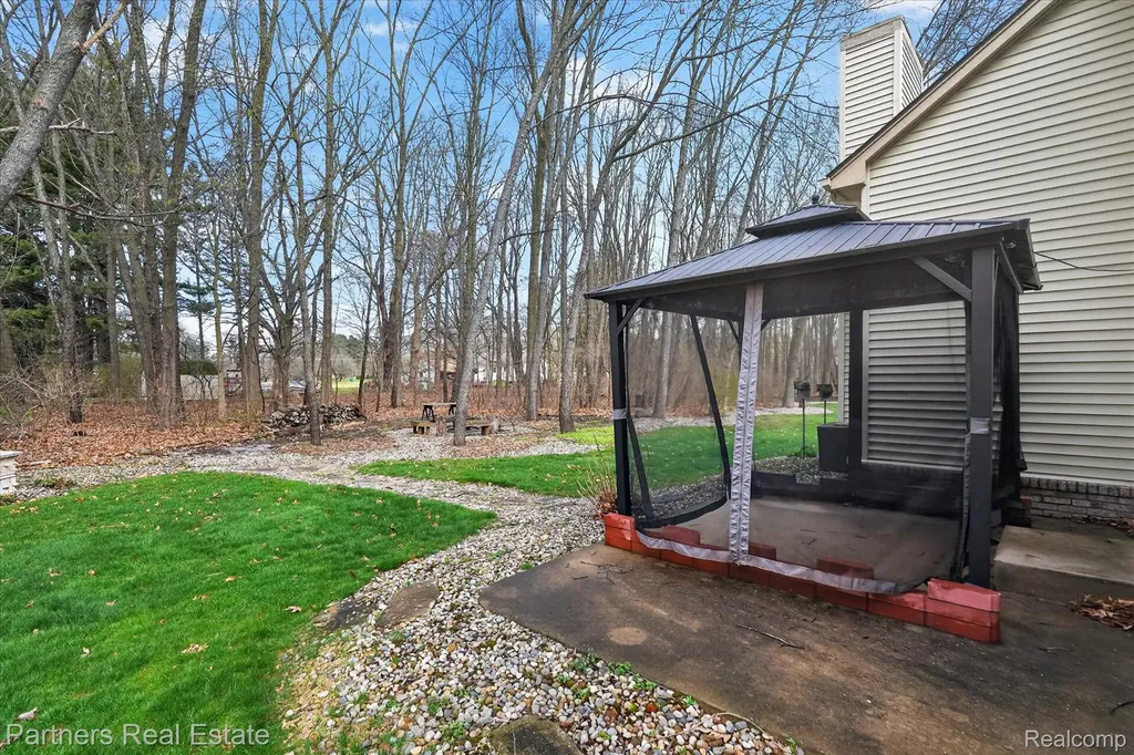 112 Summer Shade Drive Marion Township MI 48843