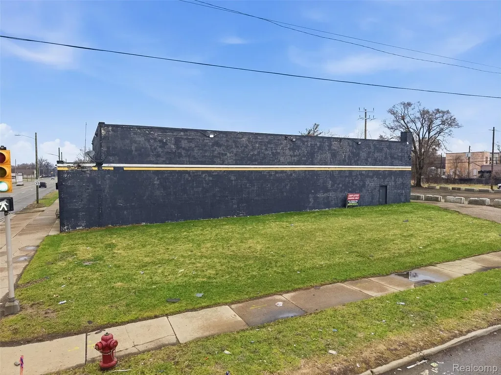10320 Van Dyke Street Detroit City MI 48234