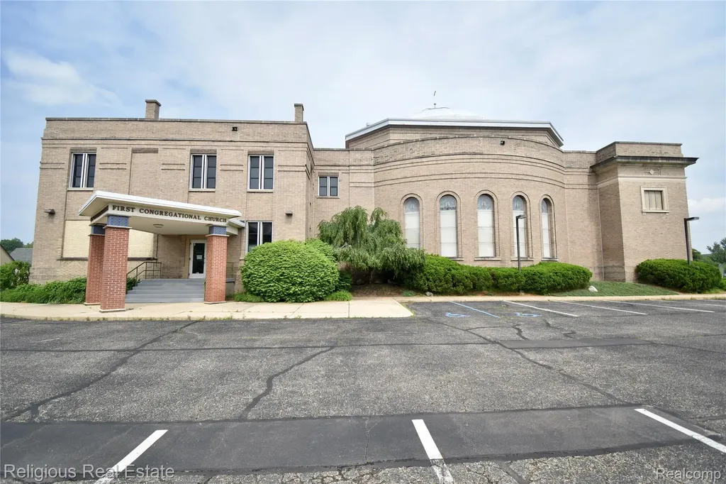 145 Capital Avenue NE Battle Creek City MI 49017