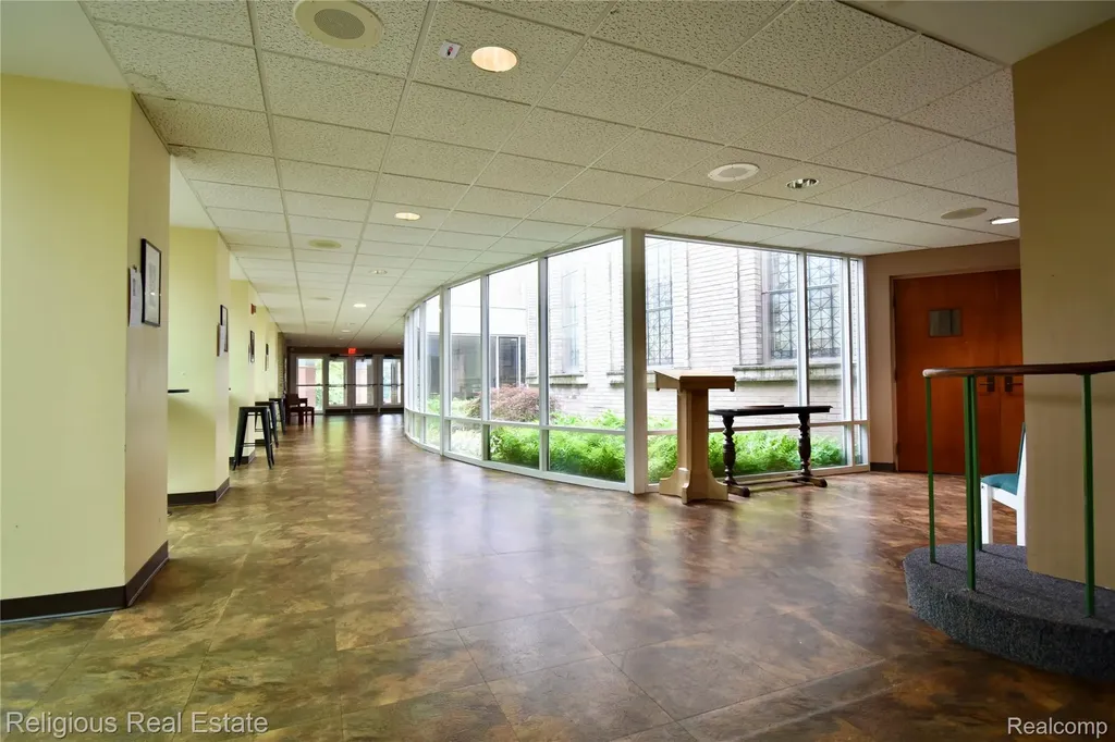 145 Capital Avenue NE Battle Creek City MI 49017