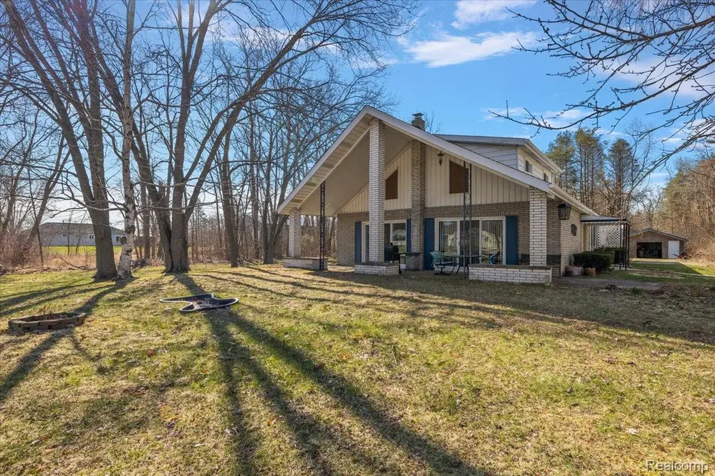 4705 Ketchum Road St. Clair Township MI 48079