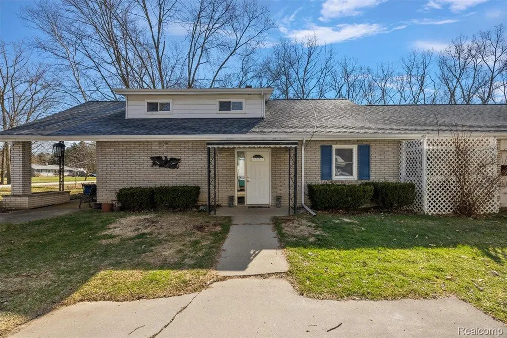 4705 Ketchum Road St. Clair Township MI 48079