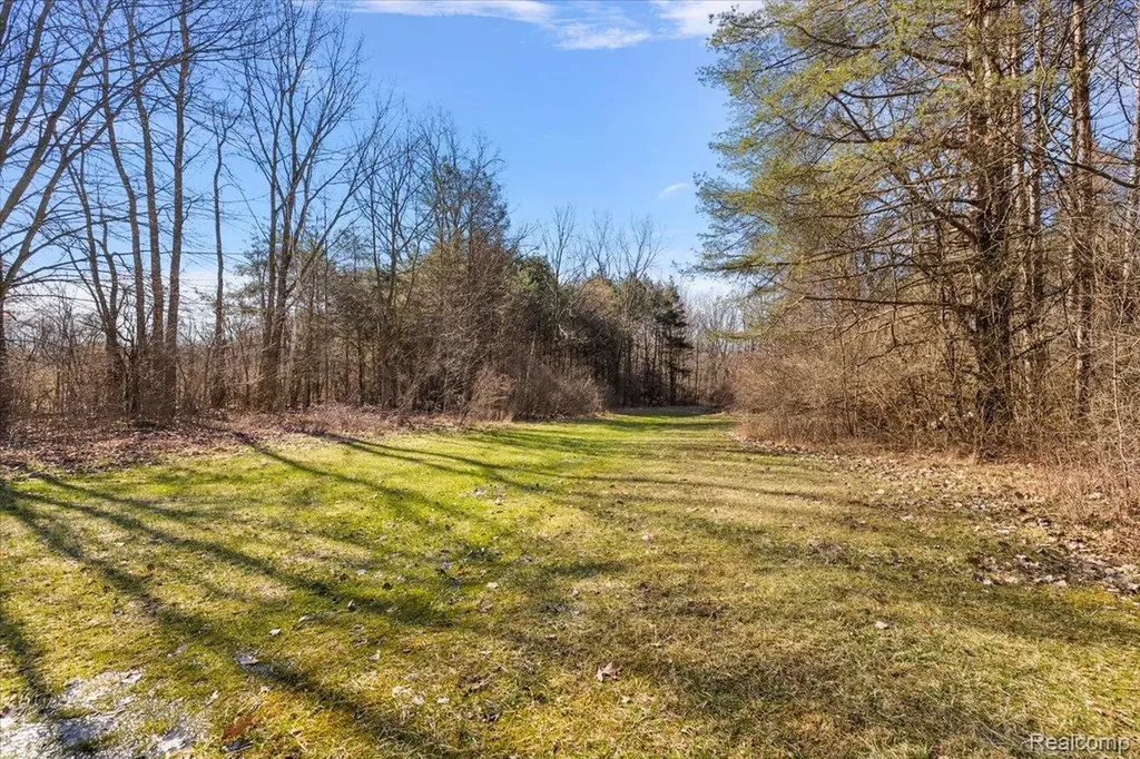 4705 Ketchum Road St. Clair Township MI 48079
