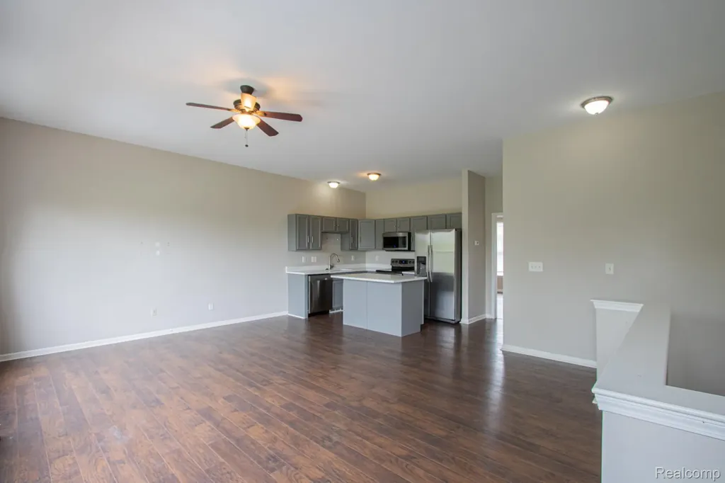 68 W Bethune Street Detroit City MI 48202