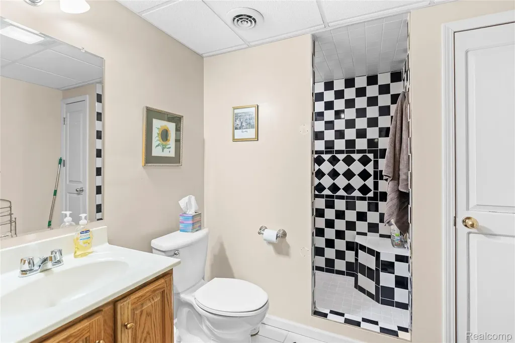 9346 Golfcrest Circle Davison Township MI 48423