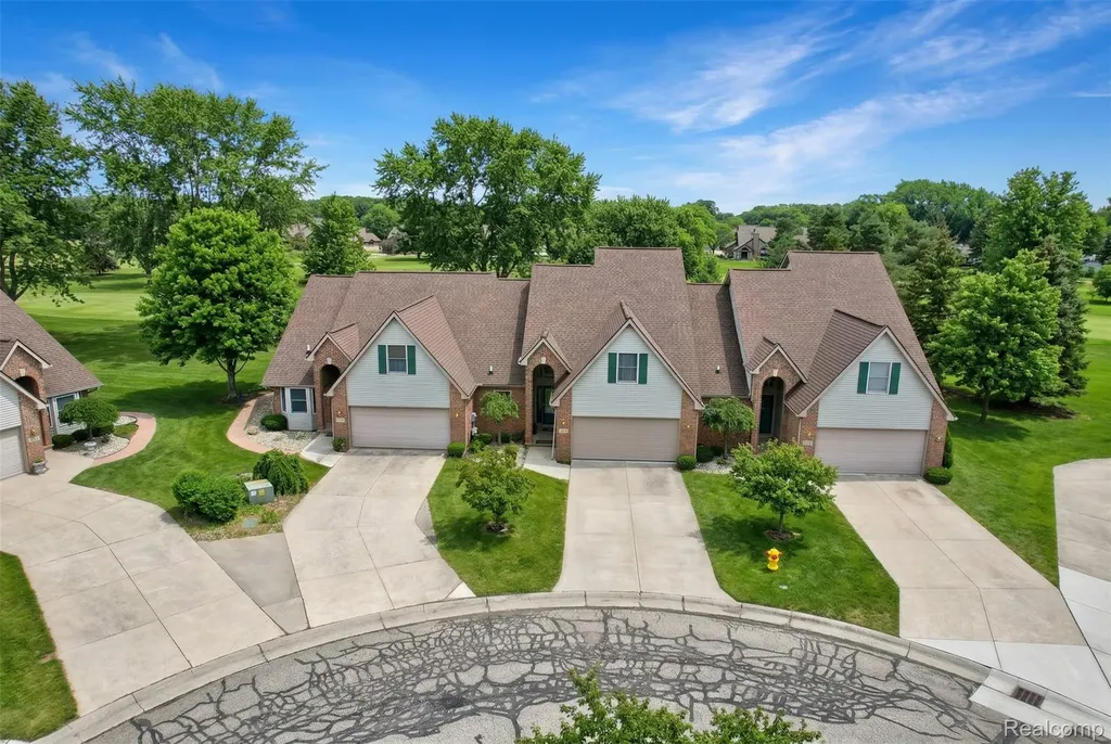 9346 Golfcrest Circle Davison Township MI 48423