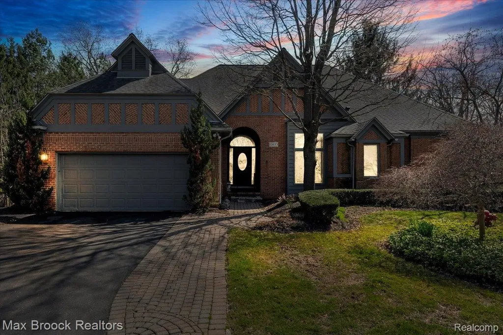 11633 Lorenz Way Plymouth Charter Township MI 48170