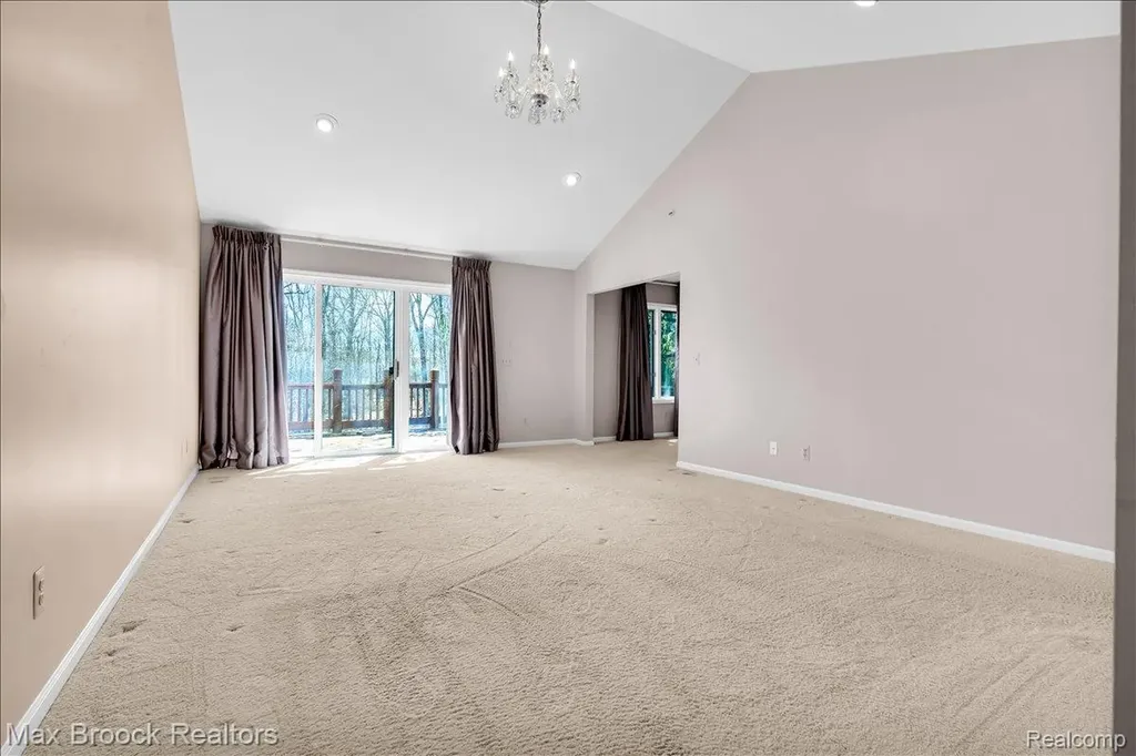 11633 Lorenz Way Plymouth Charter Township MI 48170