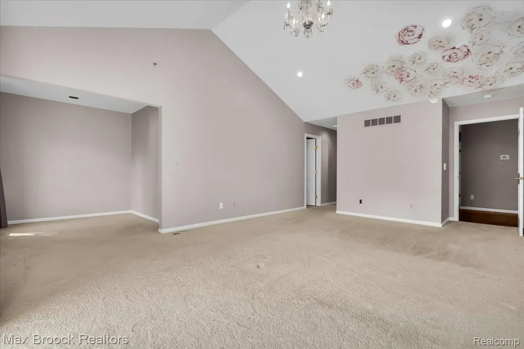 11633 Lorenz Way Plymouth Charter Township MI 48170
