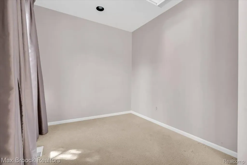 11633 Lorenz Way Plymouth Charter Township MI 48170