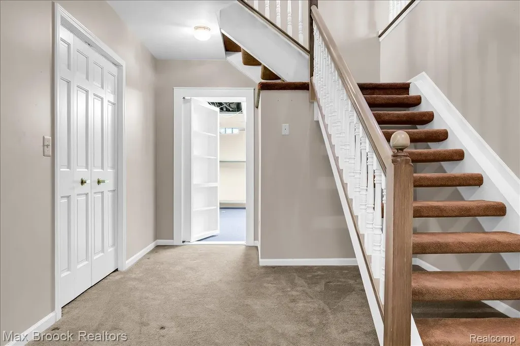 11633 Lorenz Way Plymouth Charter Township MI 48170