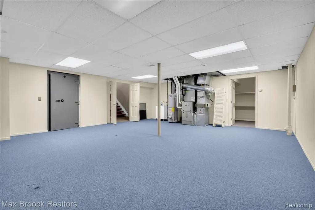 11633 Lorenz Way Plymouth Charter Township MI 48170