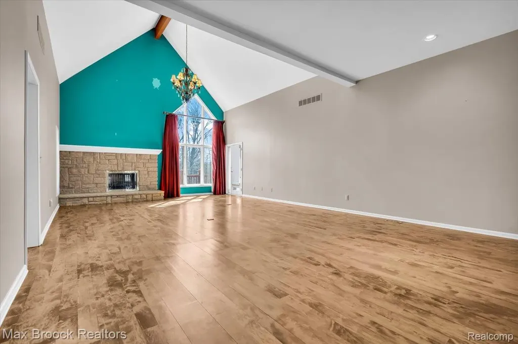 11633 Lorenz Way Plymouth Charter Township MI 48170