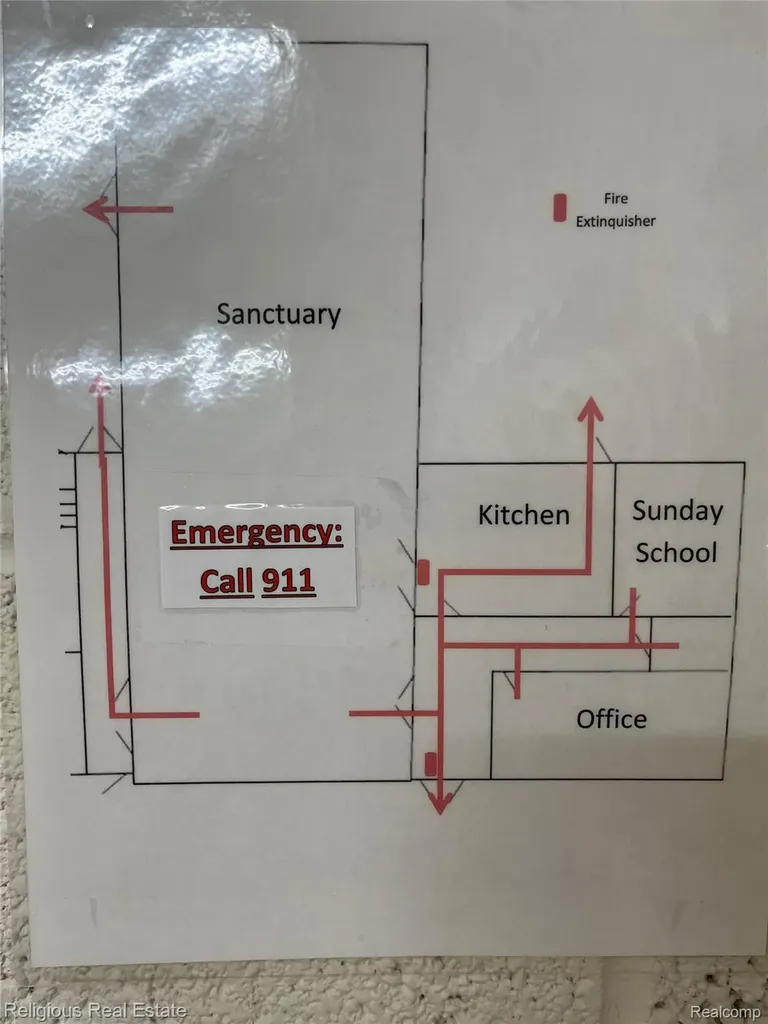 1717 E Sugnet Road Midland City MI 48642