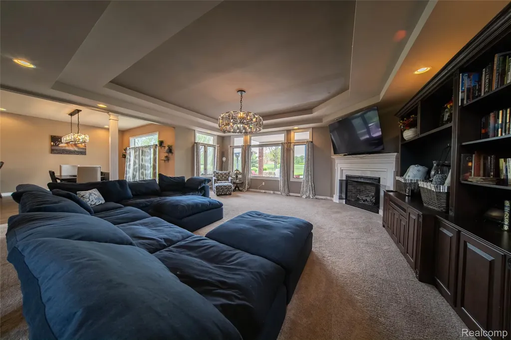 67102 Rachael Lane Washington Township MI 48095