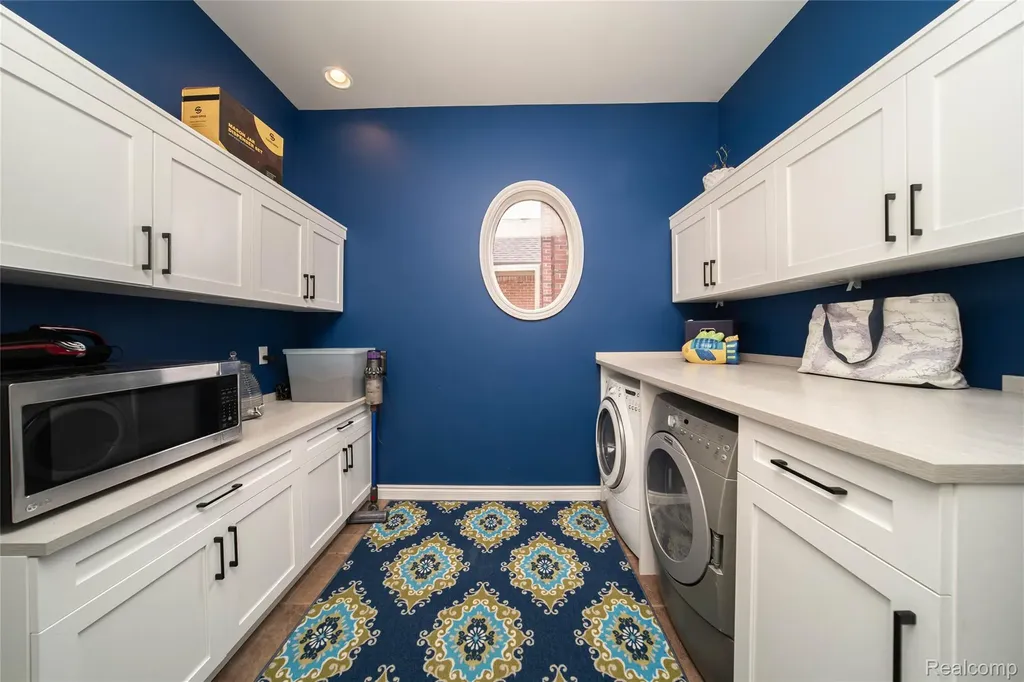 67102 Rachael Lane Washington Township MI 48095