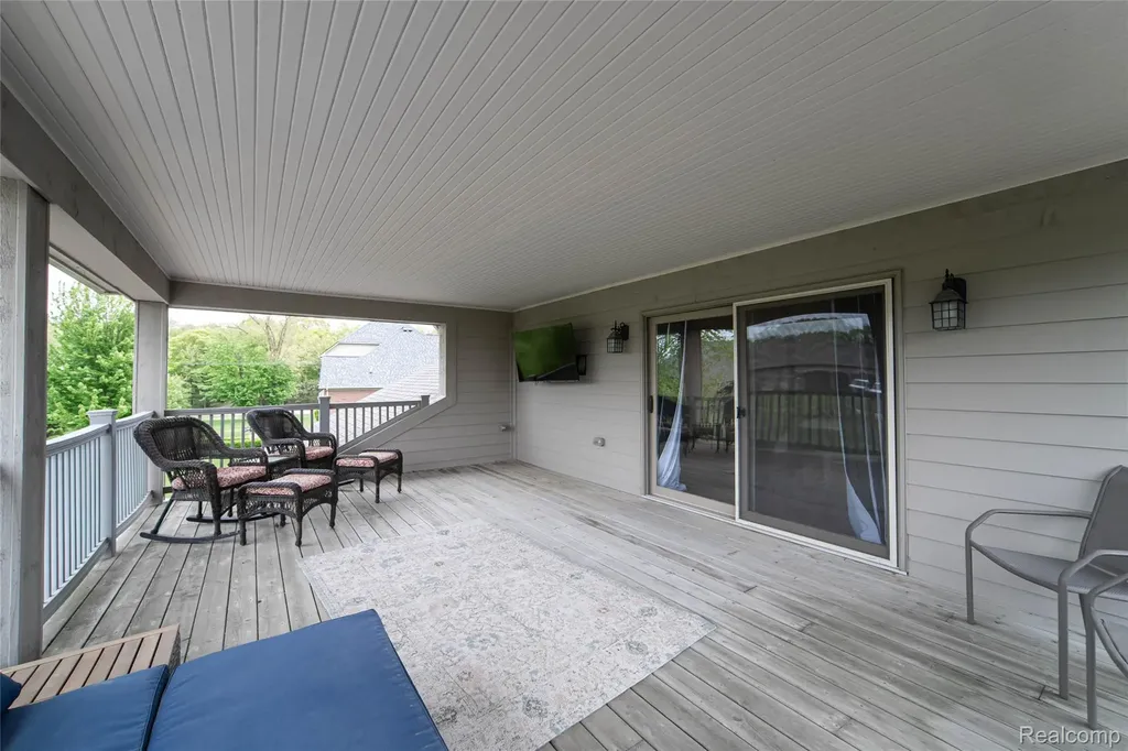 67102 Rachael Lane Washington Township MI 48095