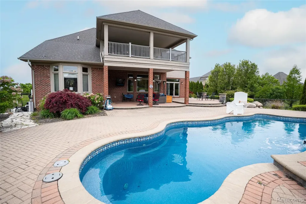 67102 Rachael Lane Washington Township MI 48095