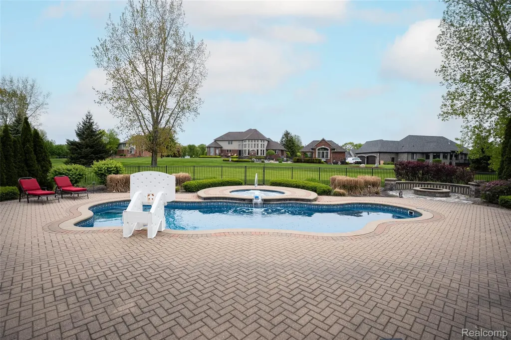 67102 Rachael Lane Washington Township MI 48095