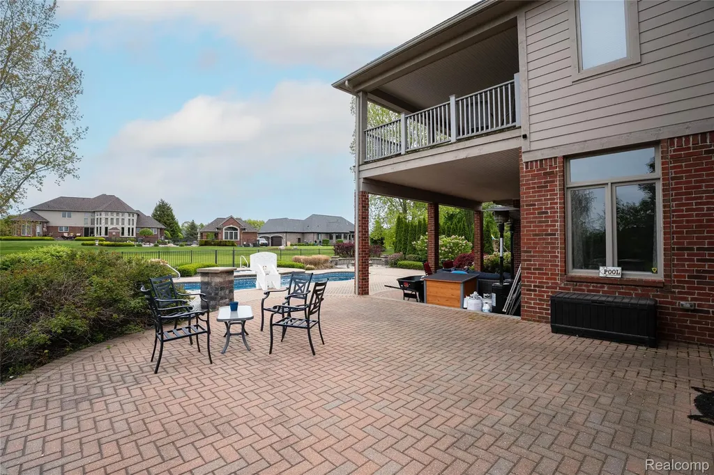 67102 Rachael Lane Washington Township MI 48095