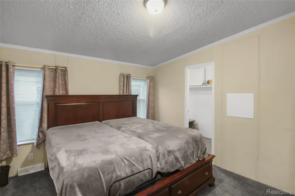 13499 Heritage Street Ash Township MI 48117