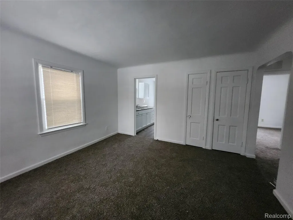 15389 Dixie Redford Charter Township MI 48239
