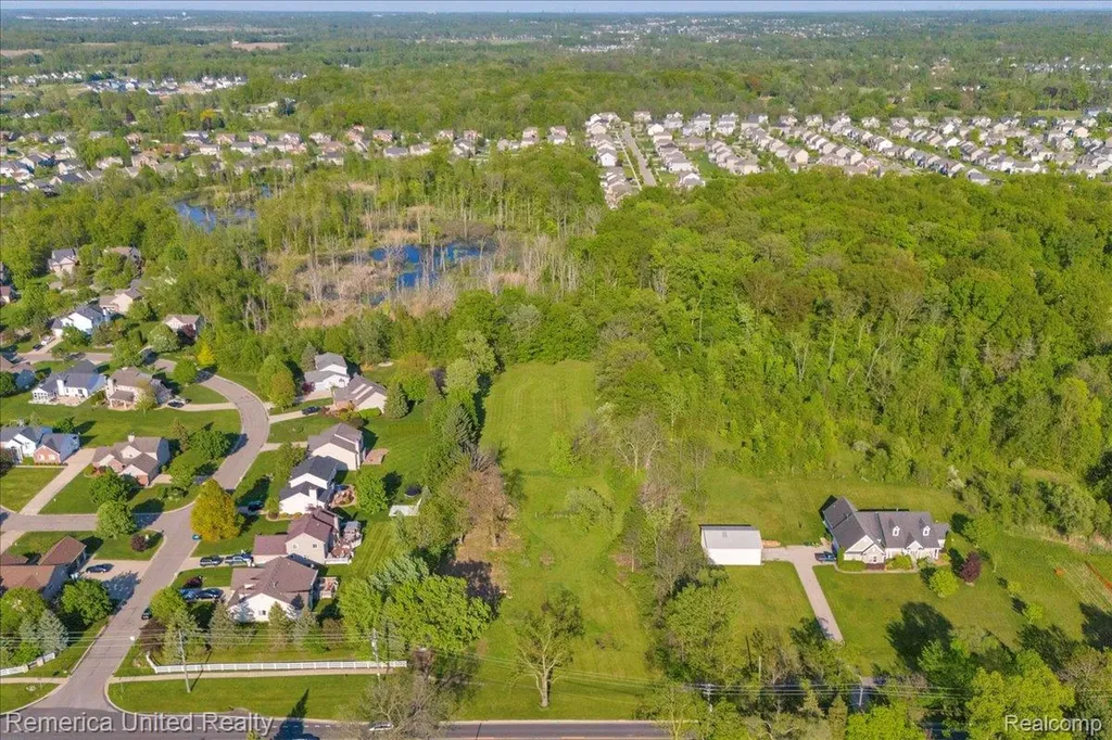 25100 Martindale Road Lyon Charter Township MI 48178