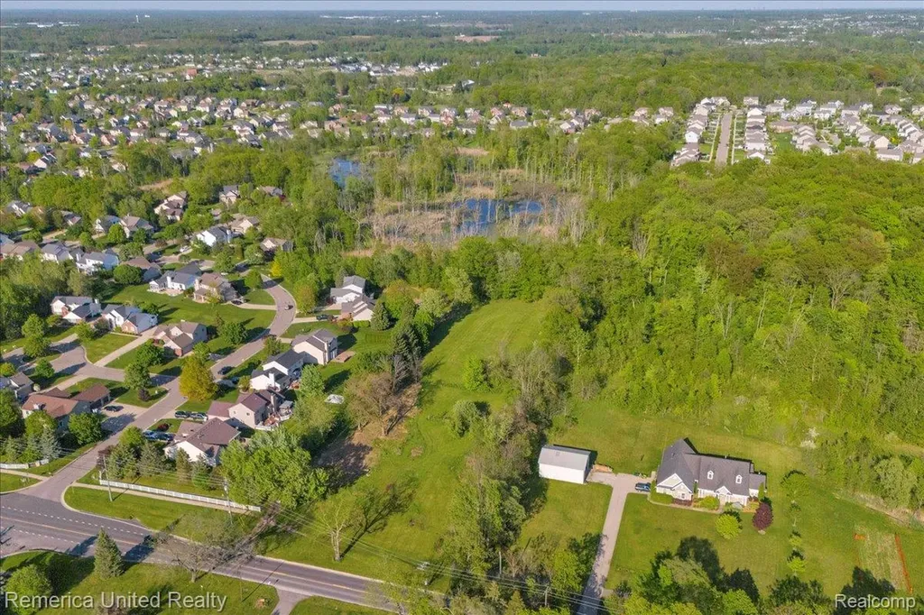 25100 Martindale Road Lyon Charter Township MI 48178