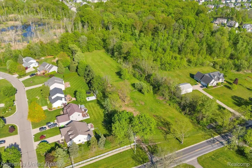 25100 Martindale Road Lyon Charter Township MI 48178