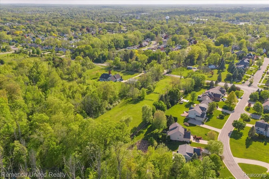 25100 Martindale Road Lyon Charter Township MI 48178