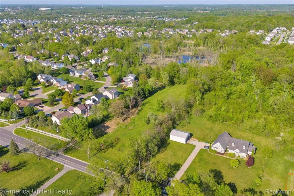 25100 Martindale Road Lyon Charter Township MI 48178