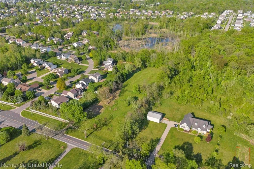 25100 Martindale Road Lyon Charter Township MI 48178