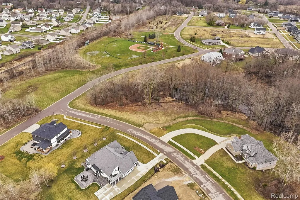 4336 Mccormick Drive Fenton Charter Township MI 48451
