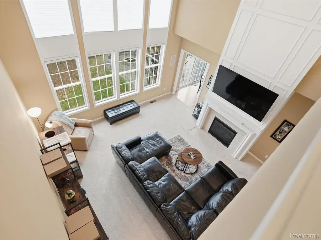 3235 Woodview Circle Orion Charter Township MI 48362