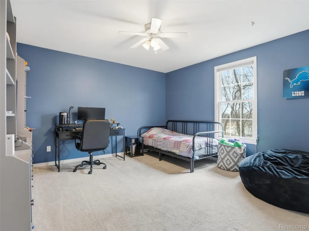 3235 Woodview Circle Orion Charter Township MI 48362