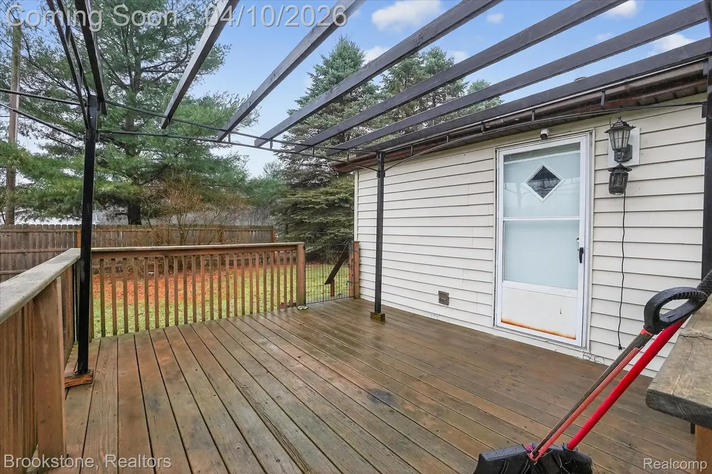 3892 N Ely Highway Arcada Township MI 48801