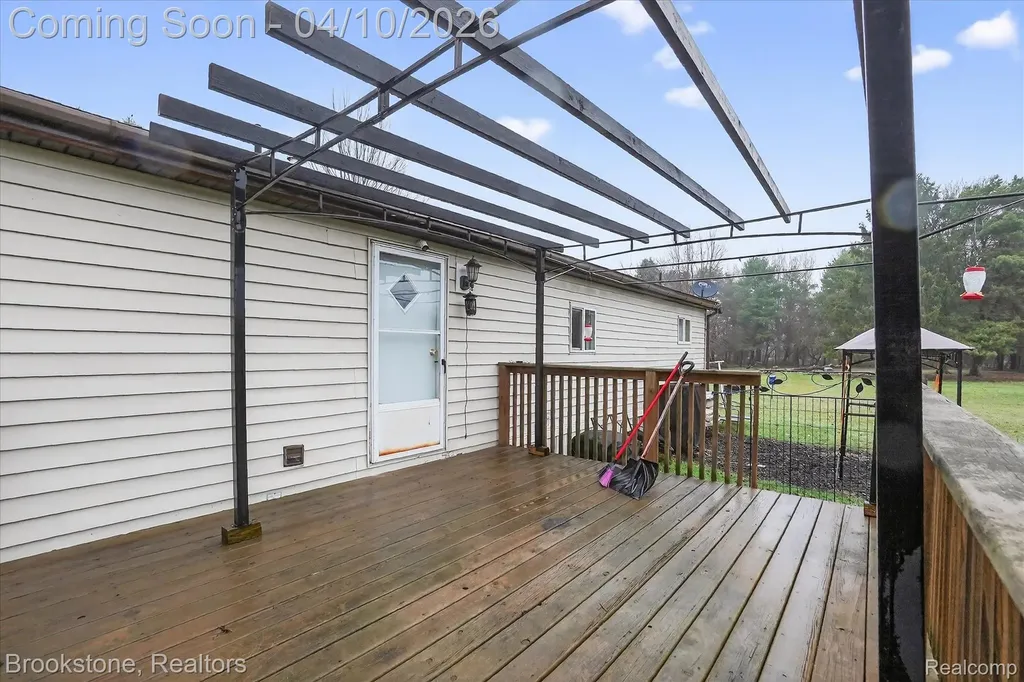 3892 N Ely Highway Arcada Township MI 48801