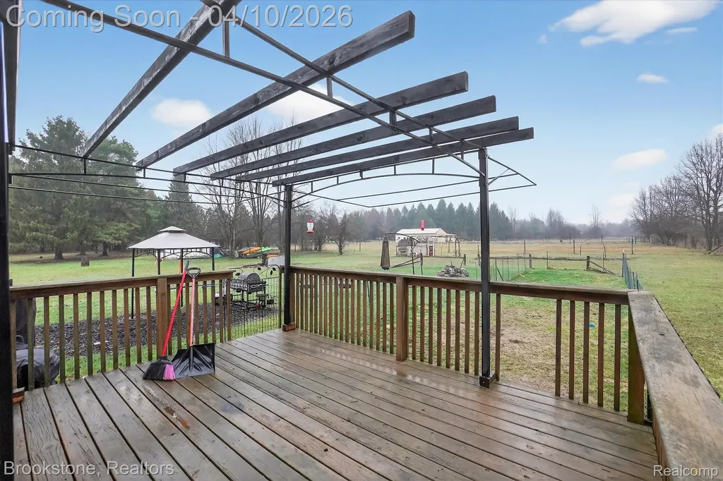 3892 N Ely Highway Arcada Township MI 48801