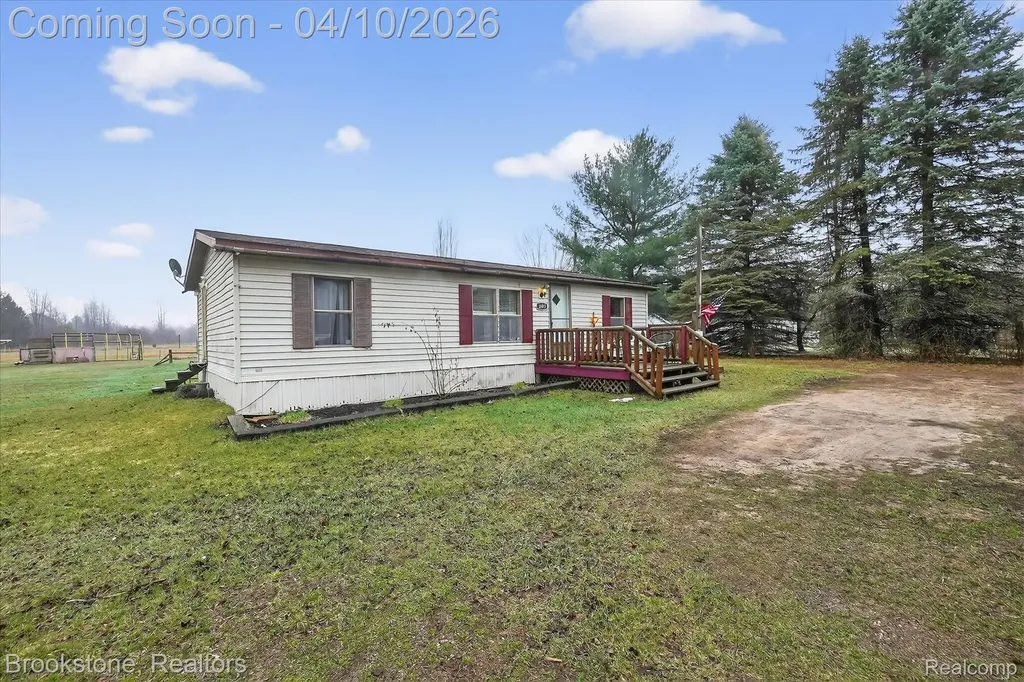 3892 N Ely Highway Arcada Township MI 48801