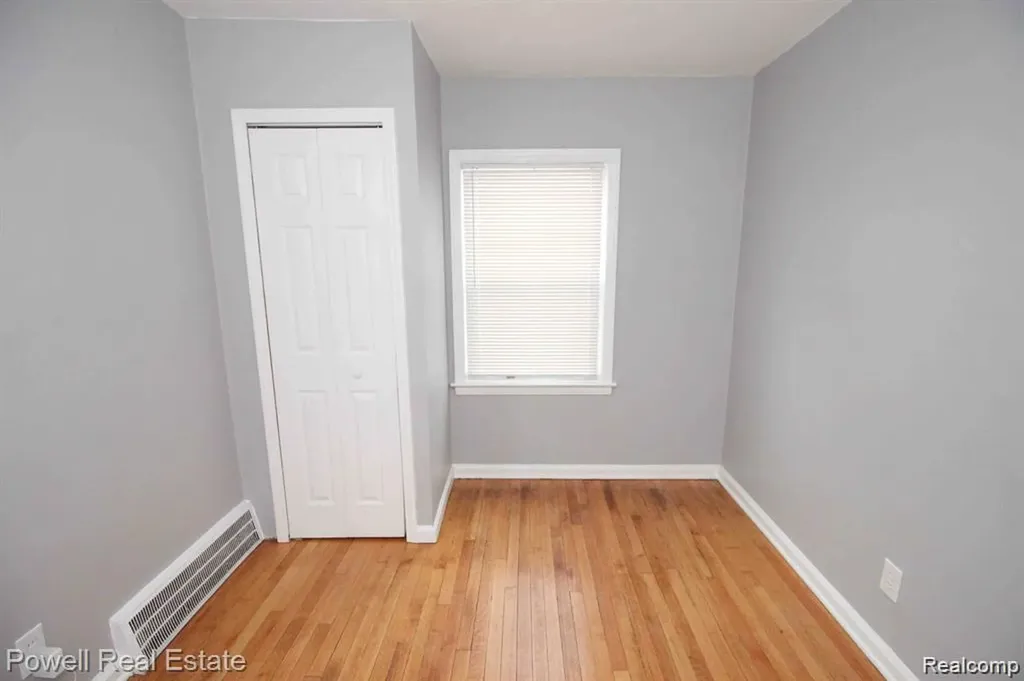 19363 Rosemont Avenue Detroit City MI 48219