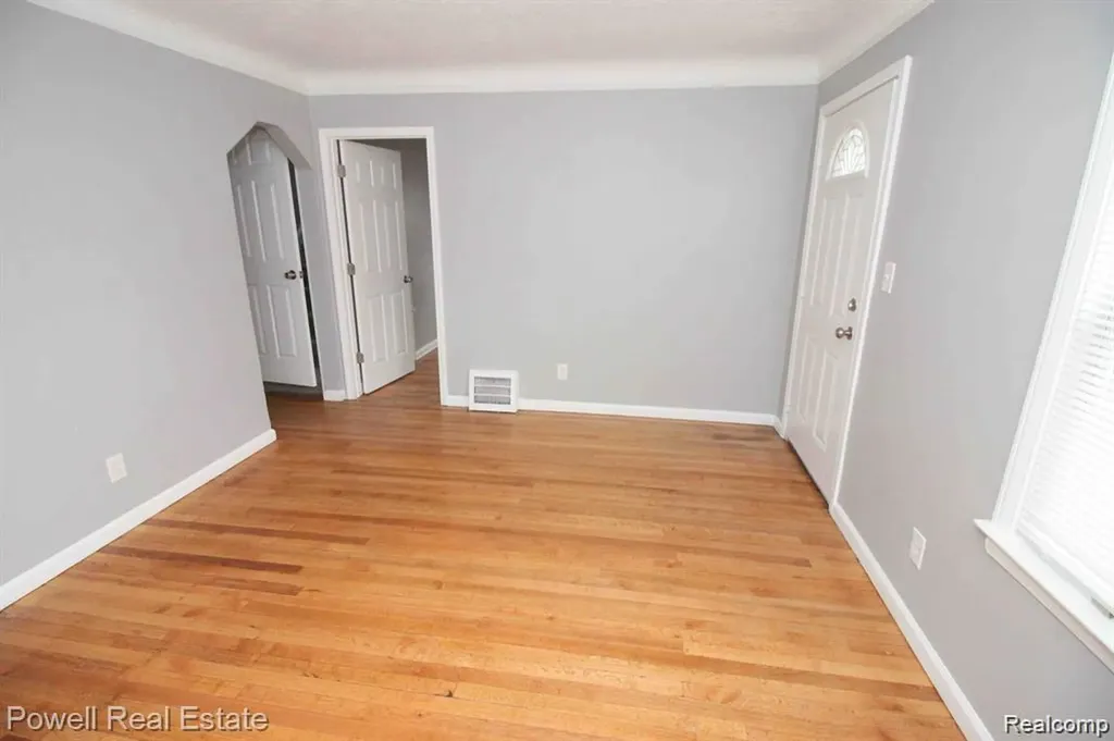 19363 Rosemont Avenue Detroit City MI 48219