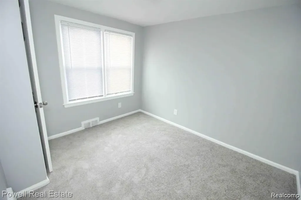 19363 Rosemont Avenue Detroit City MI 48219